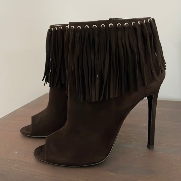 Prada finge open toe suede booties 39 8 8.5 like new! Worn once - Picture 1 of 5